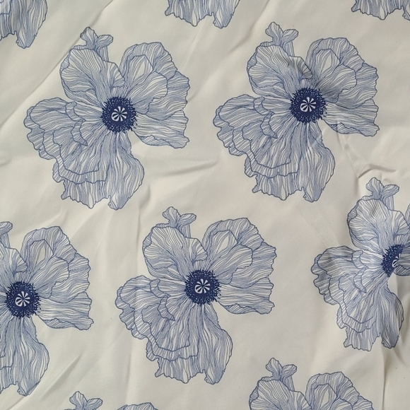 Madderson London Charlott silk floral Print navy blue bow ribbon detail blouse - Picture 6 of 7